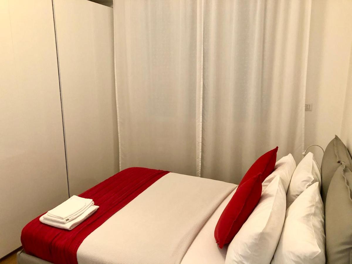 900 M Da Duomo Leilighet Milano Eksteriør bilde
